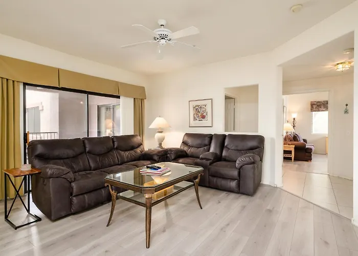 Del Sol Apartment